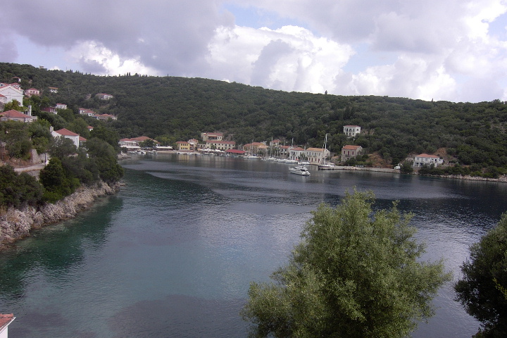 Οικία κοντά στήν θάλασσα μέ μαγευτική θέα στό Βαθύ Ιθάκης